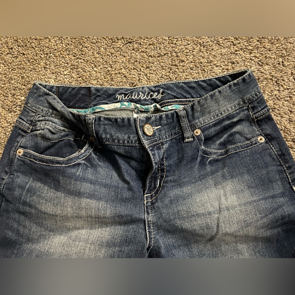 Maurice’s new without tags women’s jeans. Size 7/8 long. Washed but never worn.